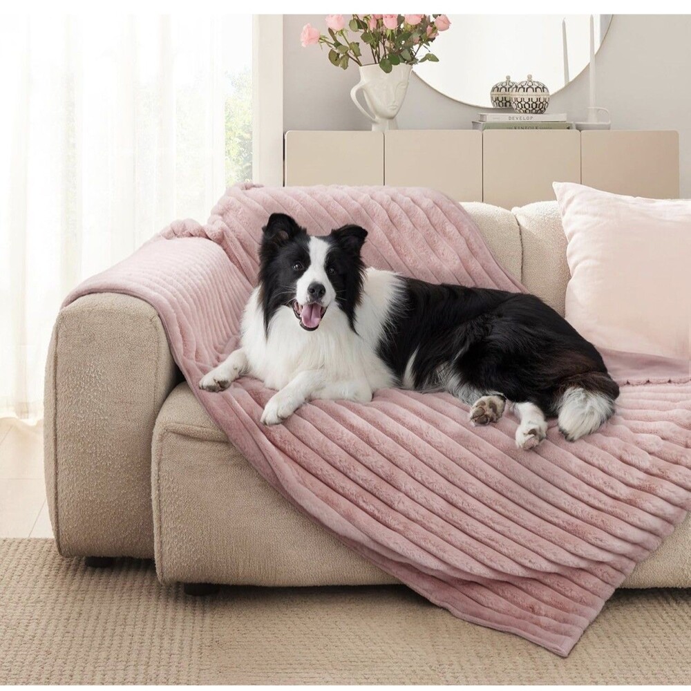 Waterproof Pet Blanket for Large Dogs & Cats - Reversible Twin (60x80") Pink